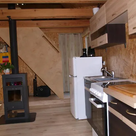 山林小屋 Dom Letniskowy *